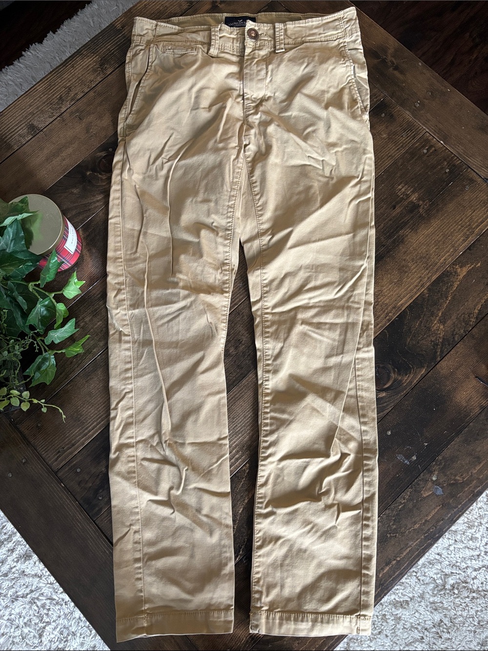 American Eagle Outfitters Men's Tan Chino Pants